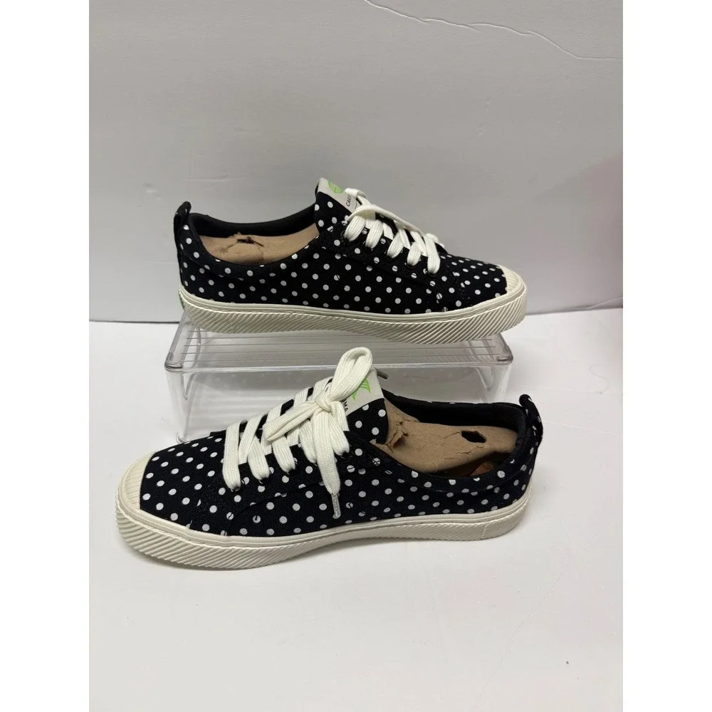 Cariuma oca low